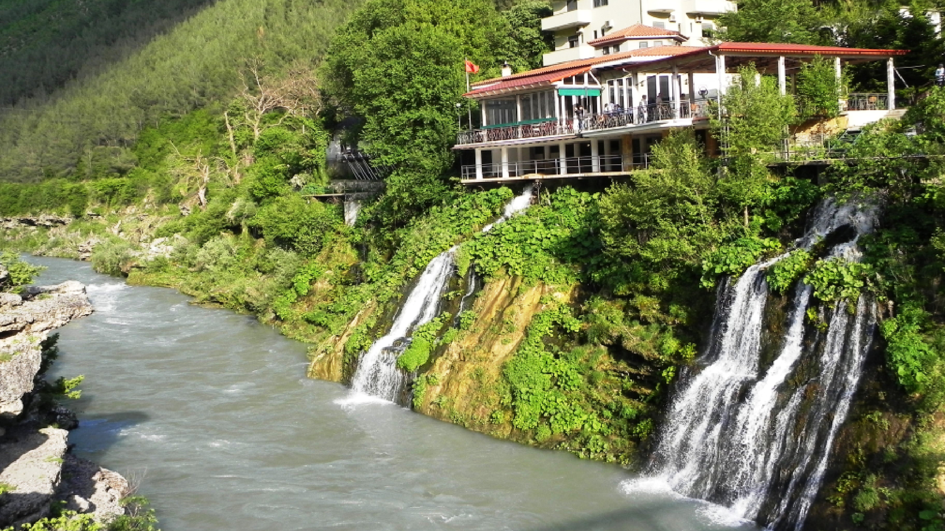 cascada 1