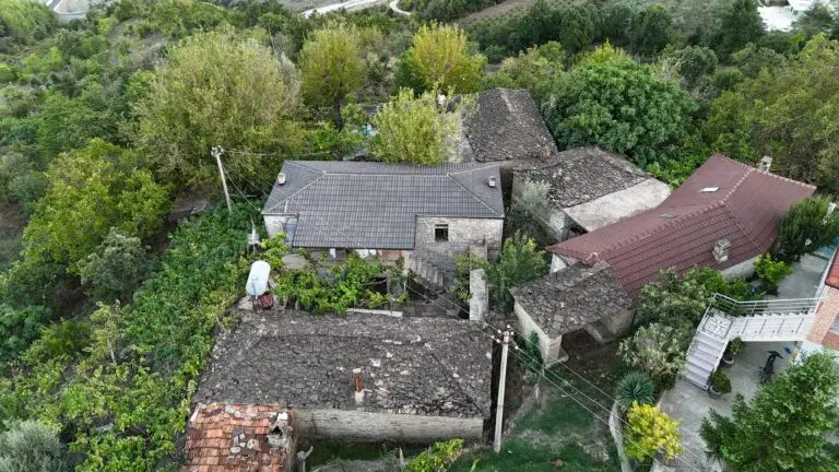 VILLAGE KOMARAK — photo 1