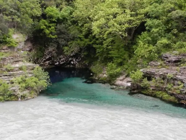 UJI I ZI