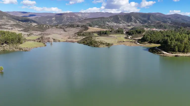 KELCYRE LAGE/RESERVOIR — photo 4
