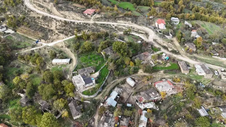 VILLAGE KOMARAK — photo 6