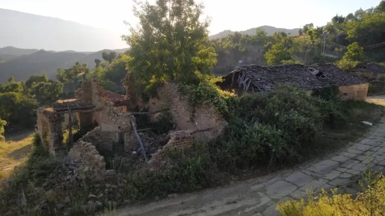 VILLAGE MERTINJ — photo 3