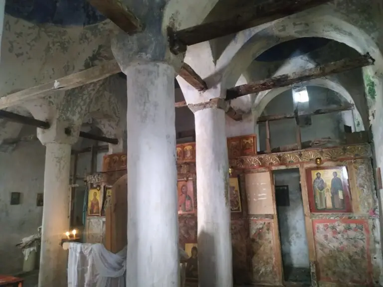 SAINT NICOLAS CHURCH – ARGOVE — photo 1